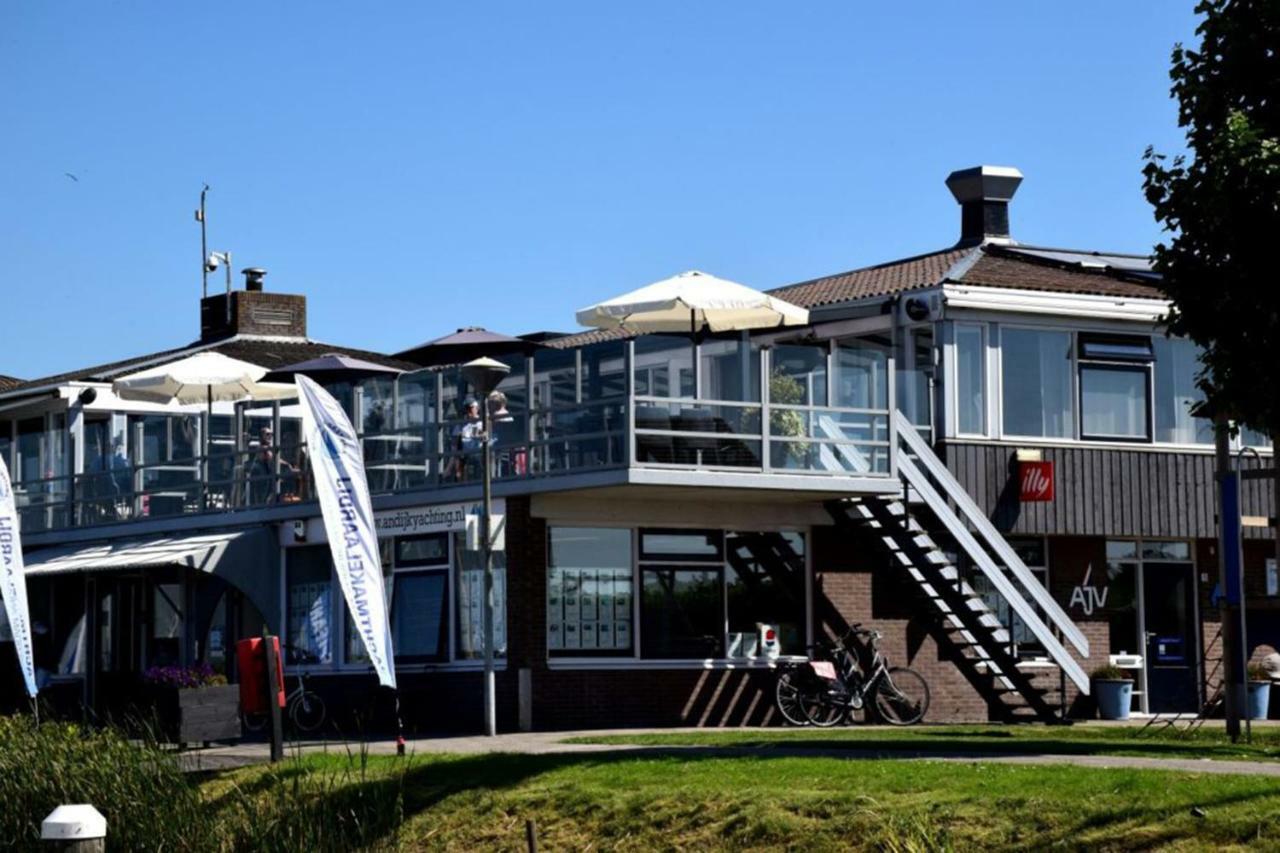 Tinyfloat Andijk Villa Eksteriør billede